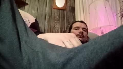 Snapshot of tbaxter95187 chatting on February 2, 2026, 1:04 am tbaxter95187 online show from February 2, 2026, 1:04 am