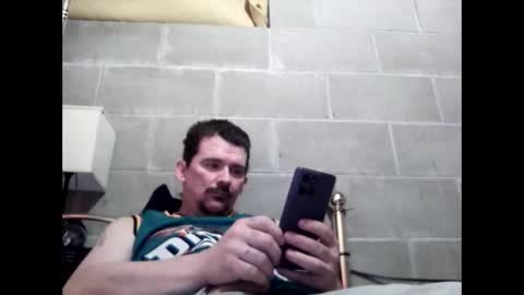 Snapshot of tbaxter95187 chatting on February 17, 2026, 5:48 am tbaxter95187 online show from February 17, 2026, 5:48 am