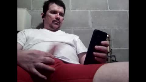 Snapshot of tbaxter95187 chatting on March 16, 2026, 3:27 pm tbaxter95187 online show from March 16, 2026, 3:27 pm