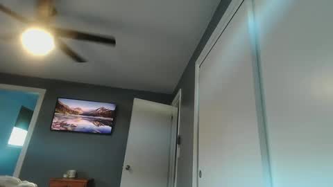 Tbiz82 online show from February 22, 2025, 2:41 pm