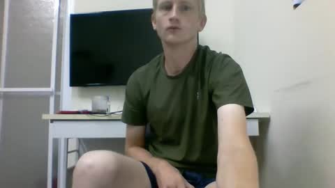 tcute0 online show from September 19, 2025, 9:04 pm