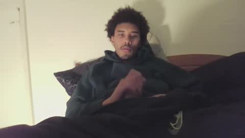 Snapshot of tdr1998 chatting on February 10, 2026, 10:47 pm tdr1998 online show from February 10, 2026, 10:47 pm