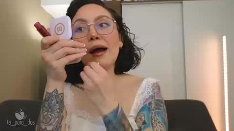 Leo and Luna online show from September 12, 2025, 4:51 pm