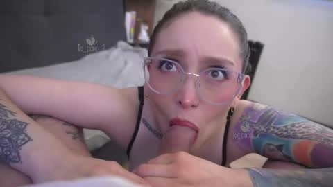 Leo and Luna online show from March 25, 2026, 4:46 pm