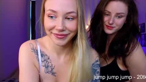 Eva  Emilia online show from October 17, 2025, 1:03 pm