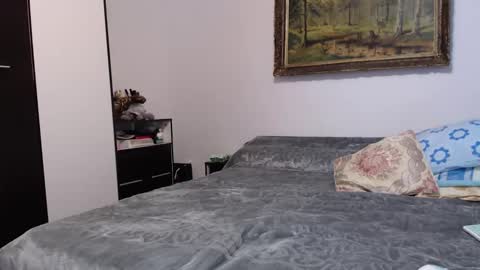 ALICIA--- online show from December 6, 2024, 1:22 pm