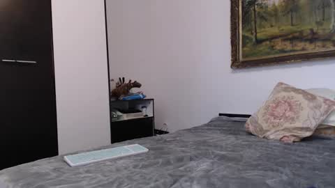 ALICIA--- online show from February 19, 2025, 11:06 am