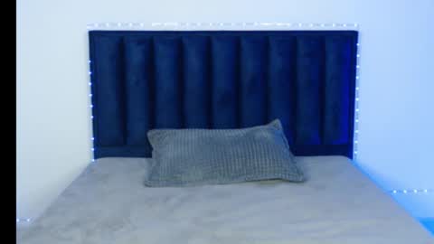 teban_28 online show from November 30, 2025, 3:10 am