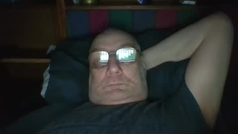 Mark online show from April 18, 2026, 7:01 am