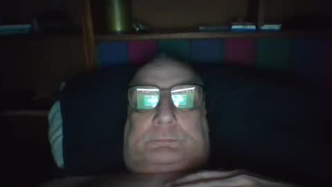 Snapshot of tebb61 chatting on July 8, 2026, 6:07 am Mark online show from July 8, 2026, 6:07 am