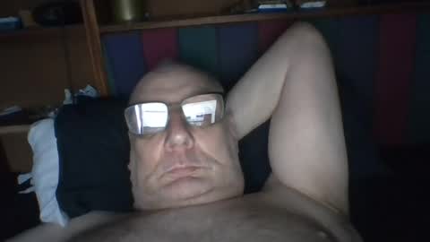 Snapshot of tebb61 chatting on July 10, 2026, 6:17 am Mark online show from July 10, 2026, 6:17 am