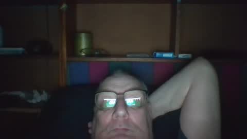 Snapshot of tebb61 chatting on July 14, 2026, 6:07 am Mark online show from July 14, 2026, 6:07 am