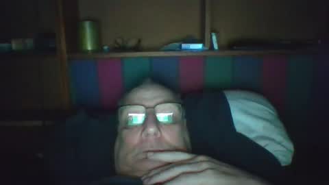 Snapshot of tebb61 chatting on July 21, 2026, 7:32 am Mark online show from July 21, 2026, 7:32 am