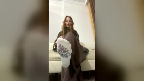 Mary     X TechnoElfff  INST    fansly kissmary online show from March 11, 2026, 7:31 pm