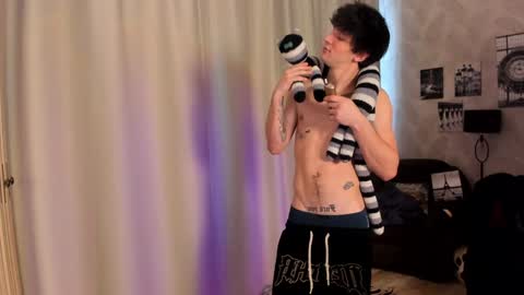 Teddy online show from January 11, 2025, 11:45 am