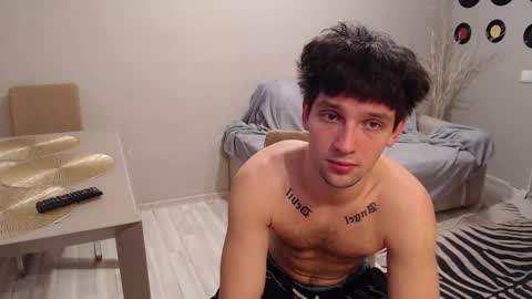 Teddy online show from October 26, 2025, 8:04 pm