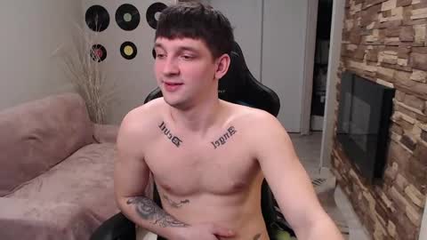 Teddy online show from April 16, 2026, 5:03 pm