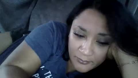 tee1luv online show from November 24, 2025, 12:43 am