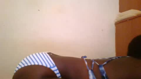 Snapshot of tee_kaicy chatting on December 10, 2024, 6:17 pm kaicy online show from December 10, 2024, 6:17 pm