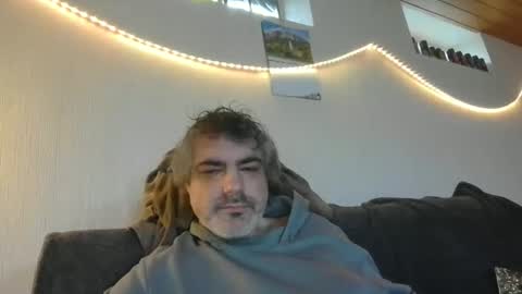 Peter online show from March 1, 2026, 11:01 am