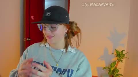 tekila__ online show from February 12, 2026, 1:33 am