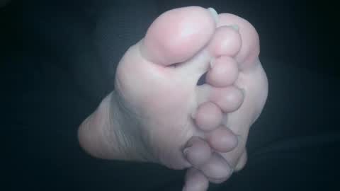 Viv West online show from December 7, 2024, 2:42 am