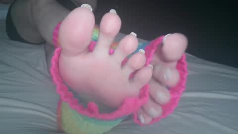 Viv West online show from December 11, 2024, 5:53 am