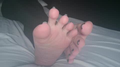 Viv West online show from December 21, 2024, 2:52 am