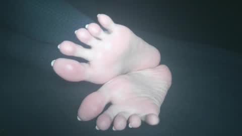 Viv West online show from January 22, 2025, 5:26 am