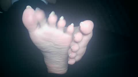 Viv West online show from October 1, 2025, 3:01 am