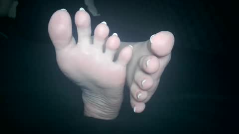 Viv West online show from October 22, 2025, 3:07 am