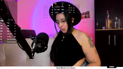 Maddie online show from April 7, 2026, 1:17 am