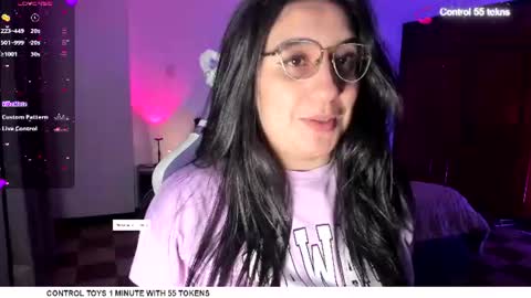 Snapshot of tellme_maddie chatting on June 10, 2026, 11:03 pm Maddie online show from June 10, 2026, 11:03 pm