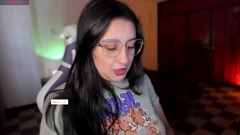 Snapshot of tellme_maddie chatting on July 5, 2026, 7:54 pm Maddie online show from July 5, 2026, 7:54 pm