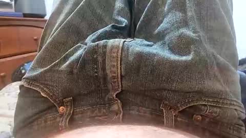 tellmewhattodook online show from March 3, 2026, 6:52 am