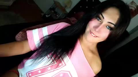 Im Dianna DONT FORGET TO FOLLOW ME   online show from April 22, 2026, 6:09 pm