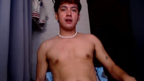 Snapshot of tempting_jon chatting on July 14, 2026, 10:43 am tempting_jon online show from July 14, 2026, 10:43 am