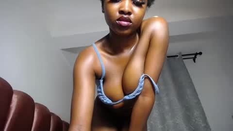 Snapshot of tempting_tiah chatting on July 23, 2026, 1:58 am tiah online show from July 23, 2026, 1:58 am