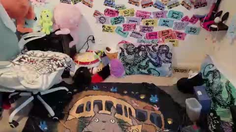Snapshot of ten_tickle_pixie chatting on July 10, 2026, 10:23 pm Pixie and Tentacle Overlord online show from July 10, 2026, 10:23 pm
