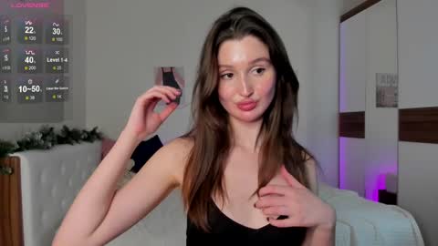 Snapshot of tender_babyy chatting on January 24, 2025, 6:04 pm Sexy girl Li online show from January 24, 2025, 6:04 pm