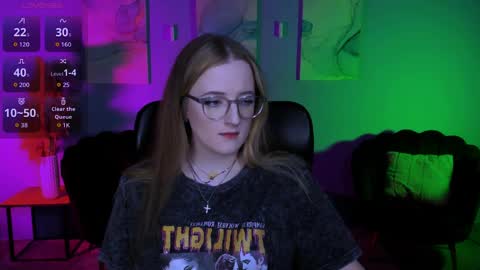 ur Louise online show from March 31, 2026, 7:36 pm