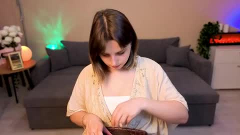 Snapshot of tender_meow chatting on June 7, 2026, 8:12 pm tender_meow online show from June 7, 2026, 8:12 pm