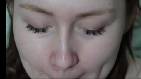 Snapshot of tendre_amelia chatting on July 4, 2026, 7:42 pm tendre_amelia online show from July 4, 2026, 7:42 pm