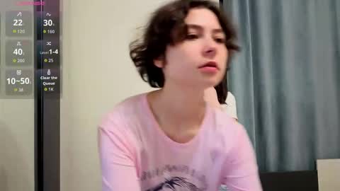 Snapshot of tenishal0ve chatting on April 11, 2026, 3:11 am Wanessa online show from April 11, 2026, 3:11 am
