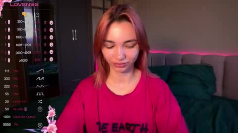 Teya online show from February 3, 2026, 7:02 am