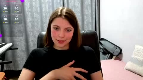 Snapshot of terranaufzinger chatting on June 8, 2026, 1:28 am Anny Simpson online show from June 8, 2026, 1:28 am
