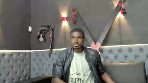 terranze_z online show from September 20, 2025, 8:21 pm