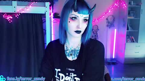 CRY BABY online show from February 25, 2026, 11:25 pm