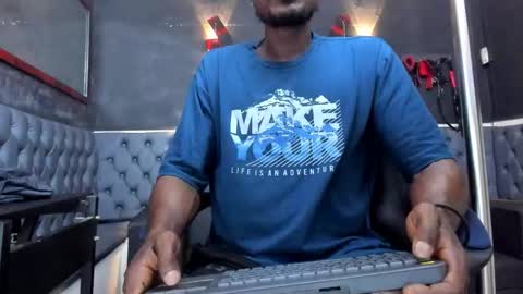 terry_zyzz online show from February 2, 2026, 8:07 pm