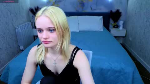 Tessa online show from March 11, 2026, 9:37 am